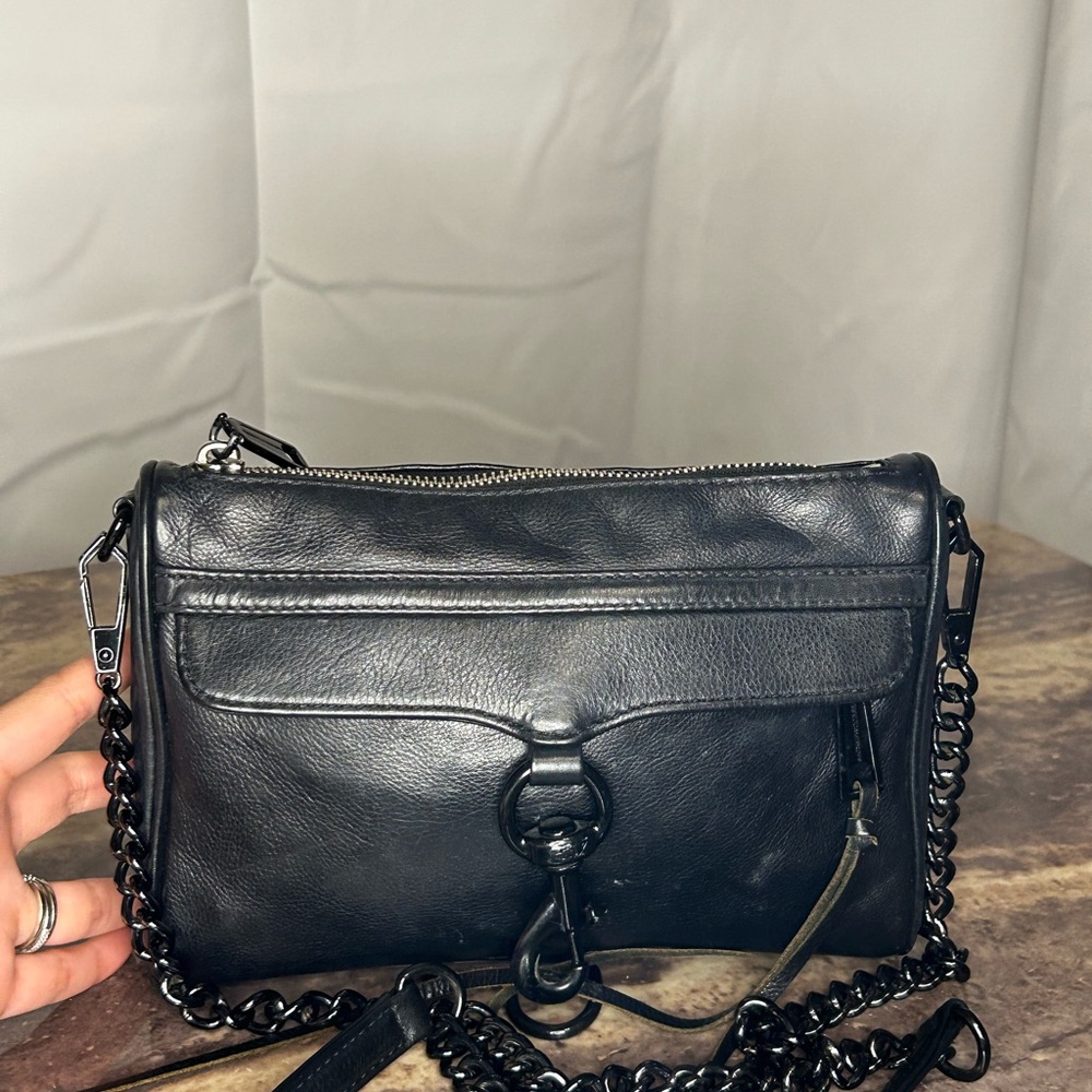 SOLD.      Rebecca Minkoff Black Crossbody Bag